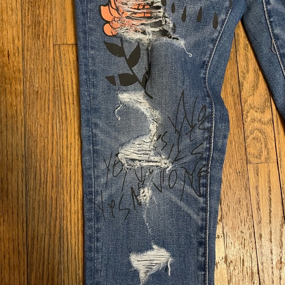 AMERICAN EAGLE | Women’s Hi-Rise Jegging Graffiti Jeans Size 6 Regular - Picture 5 of 16